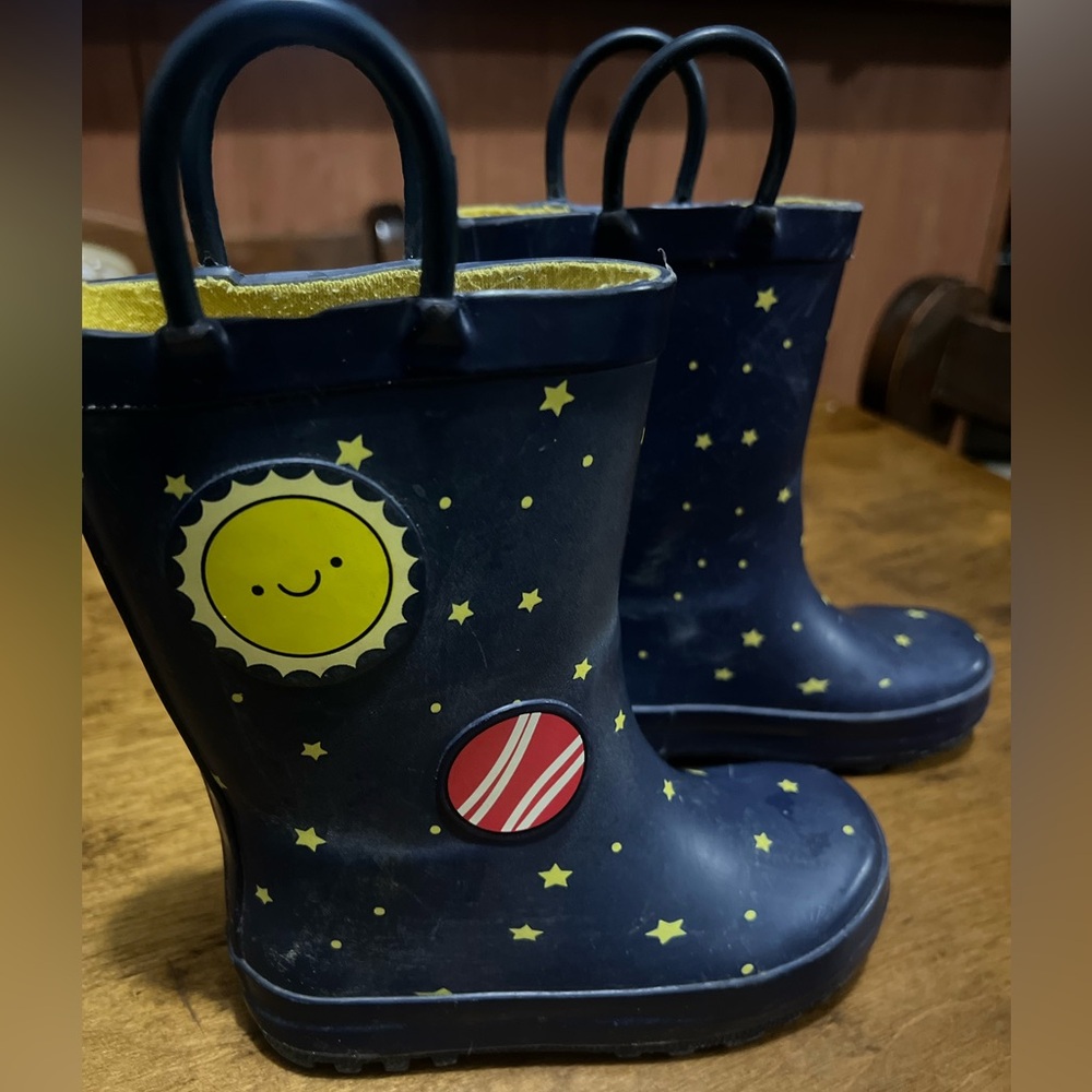Cat & Jack Rainboots